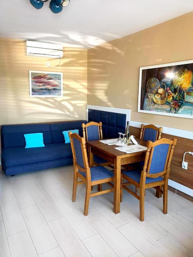 Royal Blue Przy Samym Morzu Plazy Apartment พรีมอร์สโก ภายนอก รูปภาพ