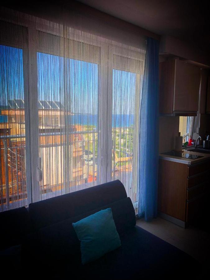 Royal Blue Przy Samym Morzu Plazy Apartment พรีมอร์สโก ภายนอก รูปภาพ